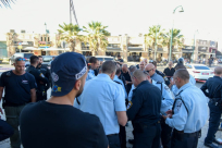 حضور المفتش العام للشرطة الى يافا وانتشار مكثّف لعناصرها في الشوارع